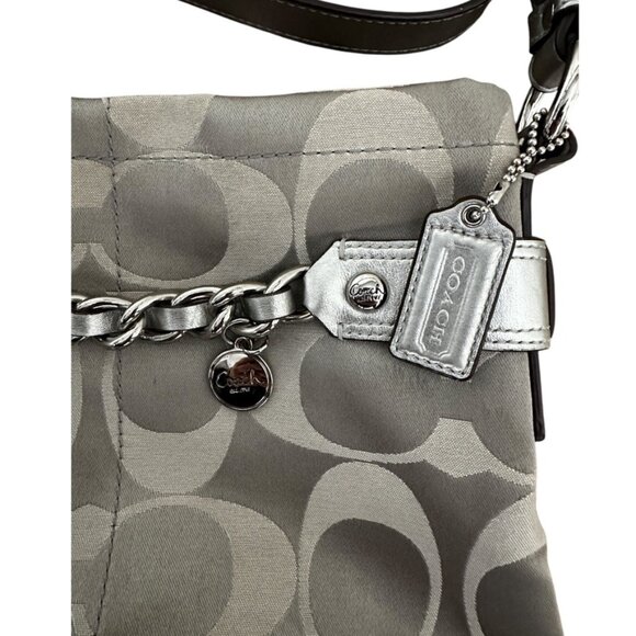 Pre-Loved Coach Signature Shoulder Bag - Silver - Picture 4 of 12
